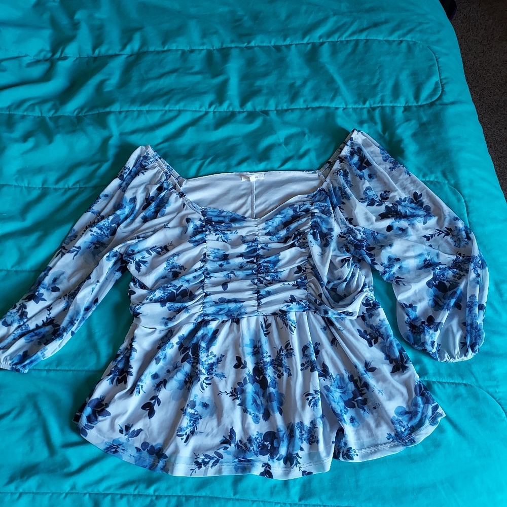 Maurices Blue and White Floral shirt!
